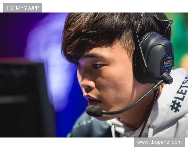 对话赵娜：回顾她在英雄联盟赛场上的辉煌与挑战