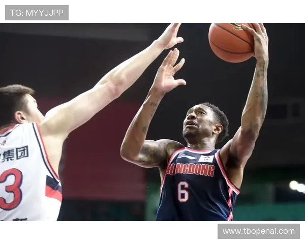 广东龙狮与新疆强强对决谁将赢得这场精彩的篮球盛宴