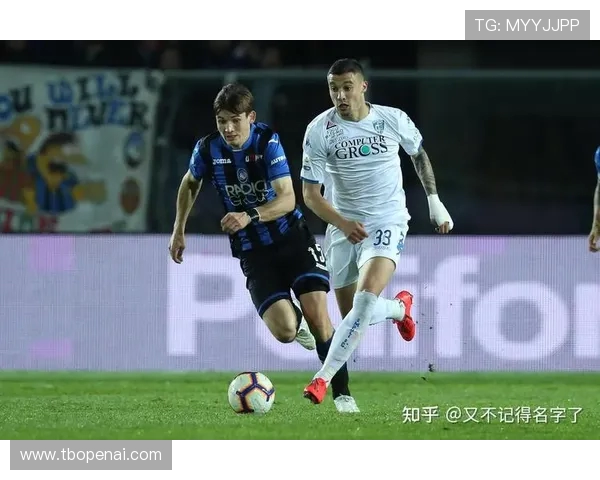 恩波利与斯帕尔马的激烈对决揭示意甲新赛季的竞争格局与球队实力对比 恩波利与斯帕尔马的激烈对决揭示意甲新赛季的竞争格局与球队实力对比