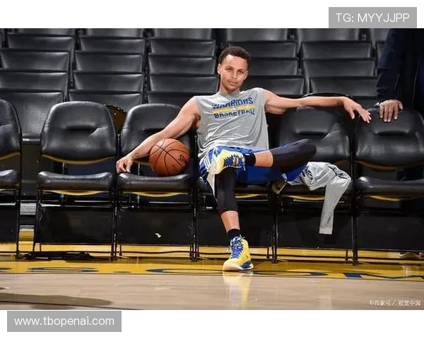 斯蒂芬库里如何改变篮球运动的未来与风格探讨 斯蒂芬库里如何改变篮球运动的未来与风格探讨