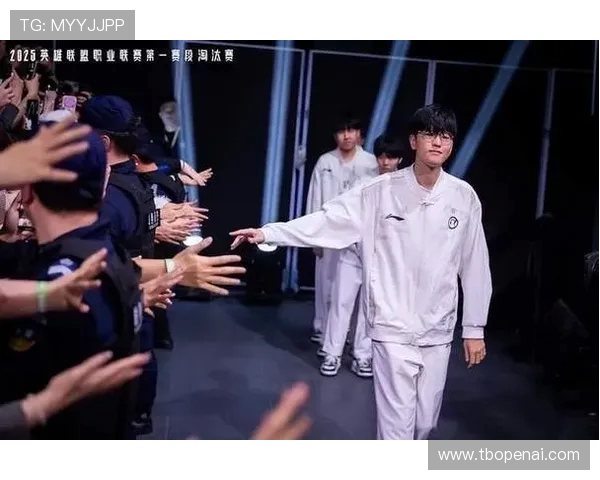 青年赛分析:IG展现出惊人耐力与团队协作的精彩表现 青年赛分析:IG展现出惊人耐力与团队协作的精彩表现