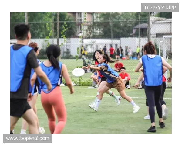 吴娜独家分享飞盘技巧与心得助你轻松掌握飞盘运动的乐趣与魅力